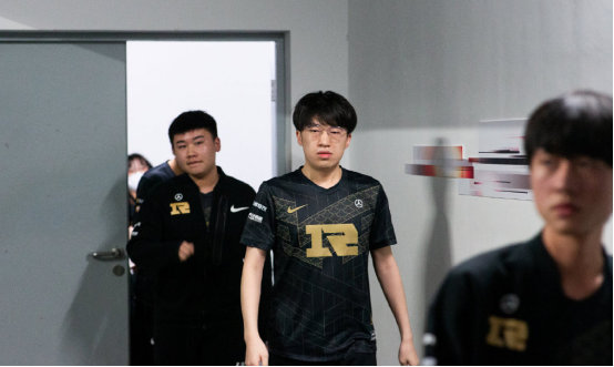 比赛的胜负 比赛的胜负