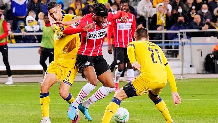 通过这些高 通过这些高