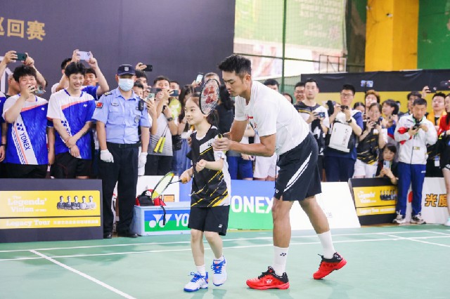 应受到更严 应受到更严