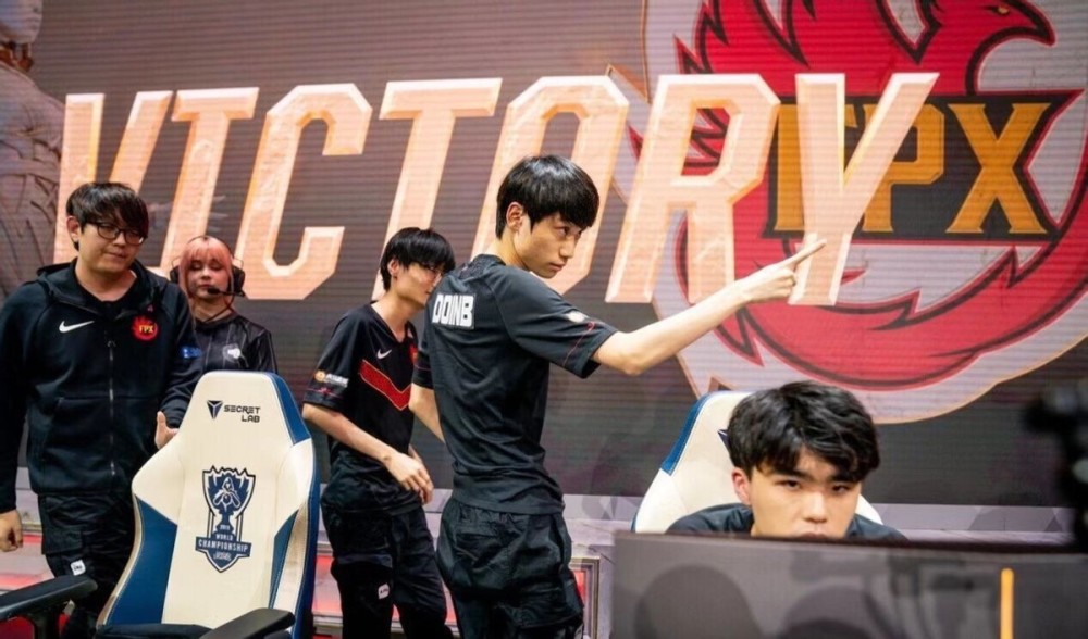 一两个亮眼 一两个亮眼