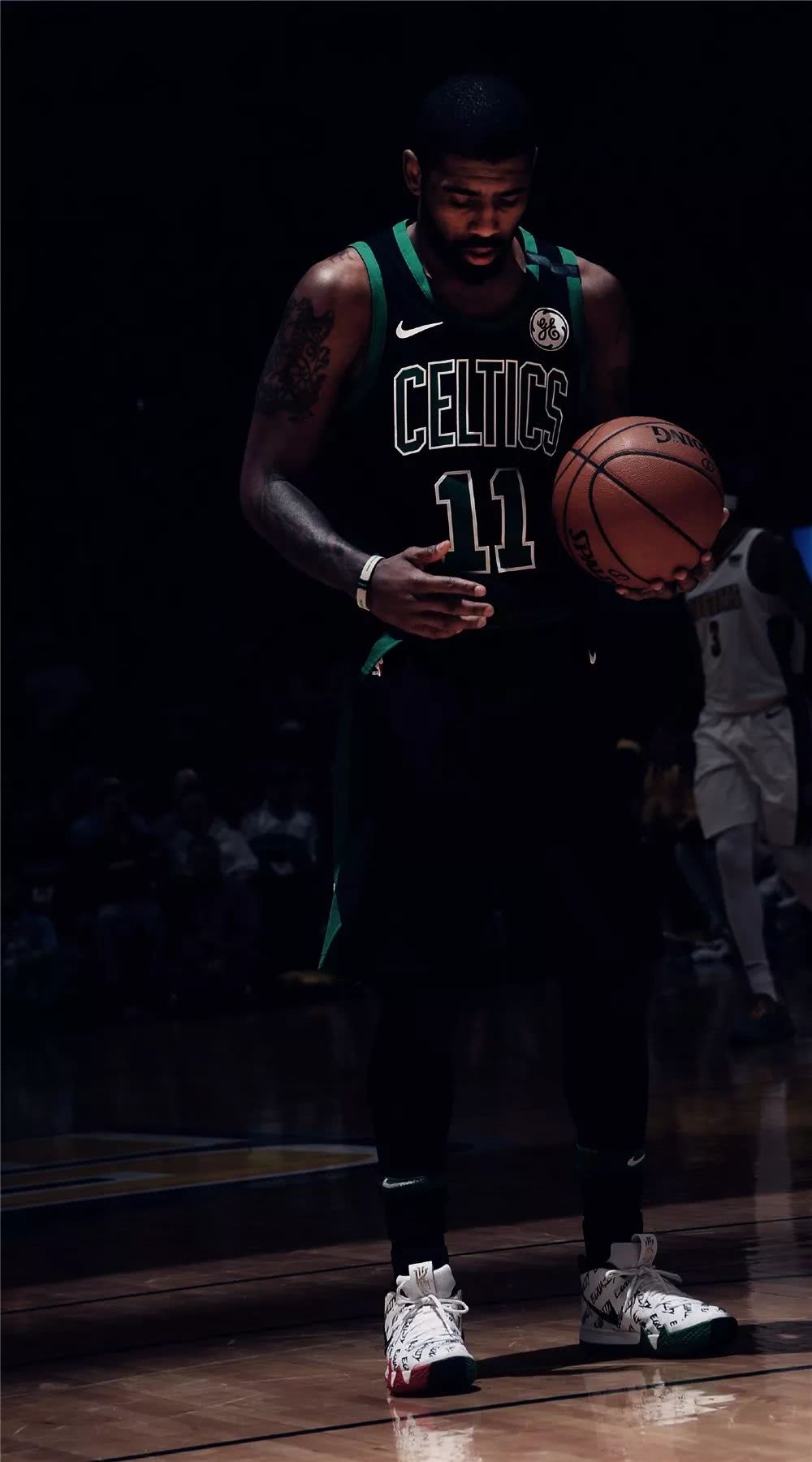 休息日与肩 休息日与肩